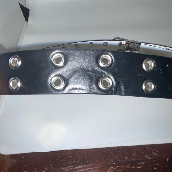 NOBO BELT 38MM DBL GROMMET REV, BLACK/WHITE - Picture 12 of 13